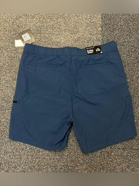 NWT TRUNKS Surf and Swim Co. Global Cargo Short size XXL